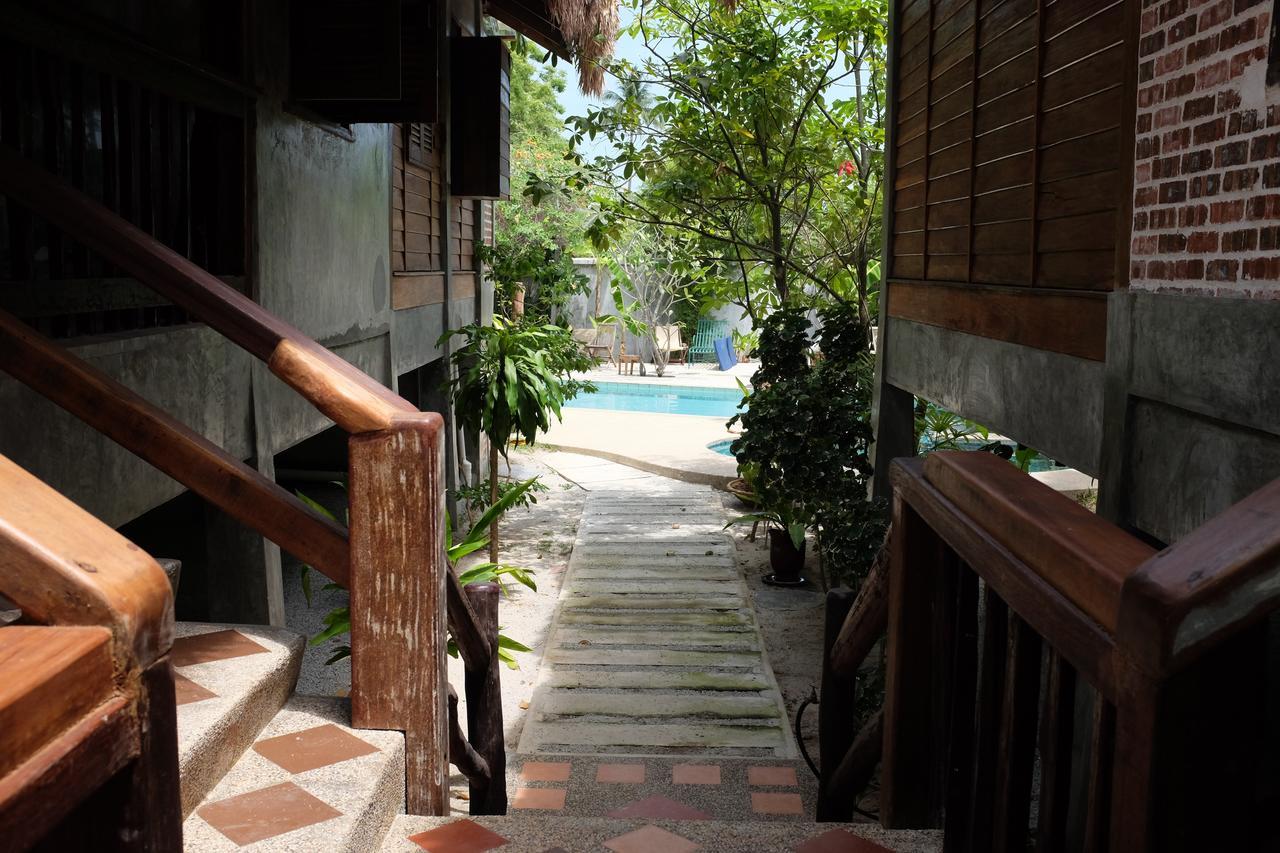 Panji Panji Tropical Wooden Home Pantai Cenang  Εξωτερικό φωτογραφία