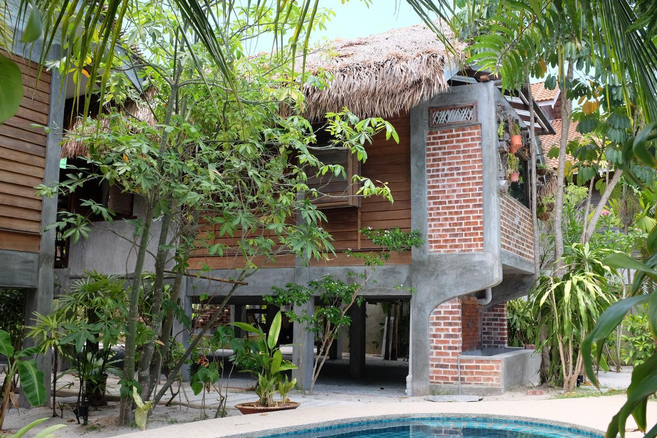 Panji Panji Tropical Wooden Home Pantai Cenang  Εξωτερικό φωτογραφία