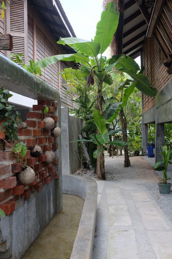Panji Panji Tropical Wooden Home Pantai Cenang  Εξωτερικό φωτογραφία